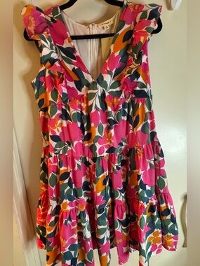 eesome Floral Tiered mini Dress Small NWT